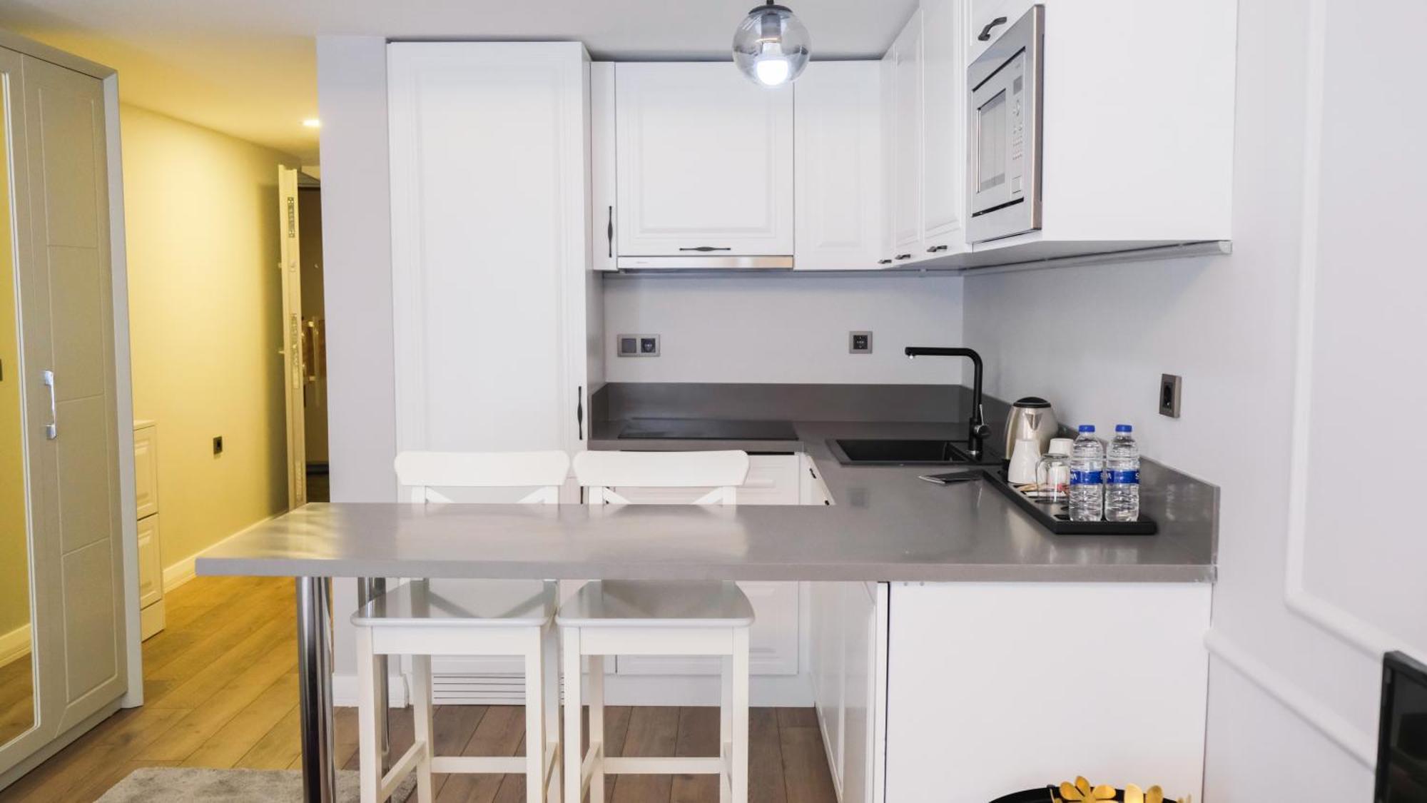 Myway Deluxe Alsancak Hotel Izmir Eksteriør billede